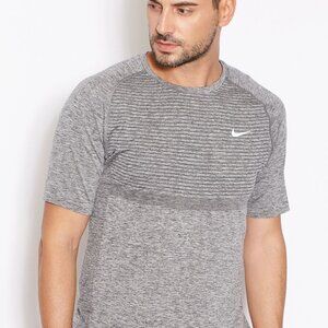 NIKE DRI-FIT KNIT GREY HEATHERED RUNNING SHIRT (L and XL) NEW WITH TAGS
